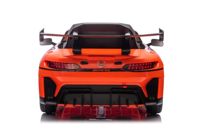 Elektrické auto Mercedes AMG GT3 s akumulátorem oranžové