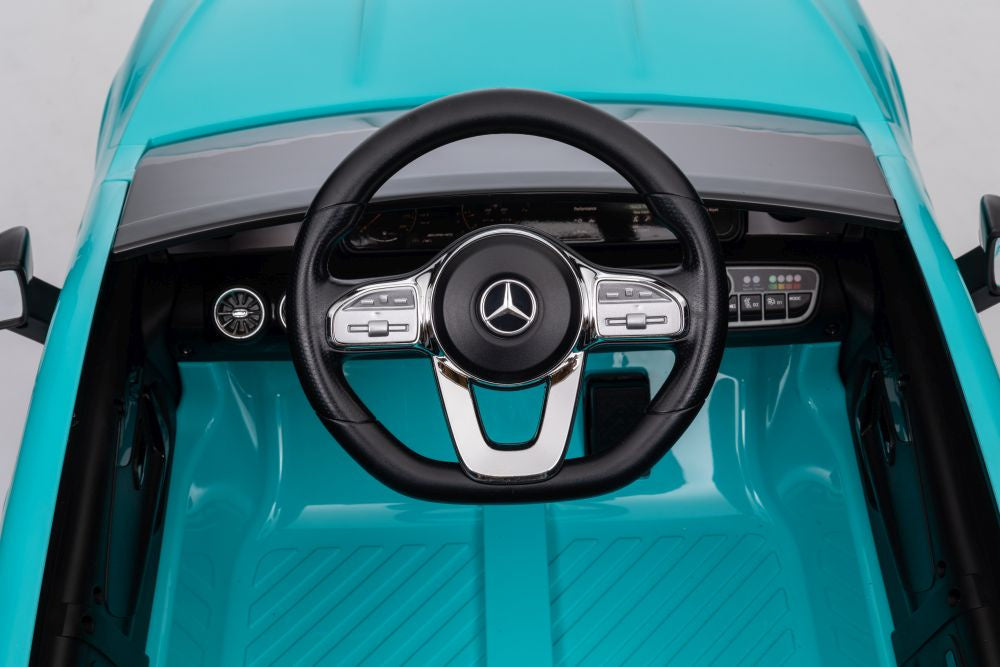 Elektrické auto Mercedes CLA 45s AMG 4x4 tyrkysové