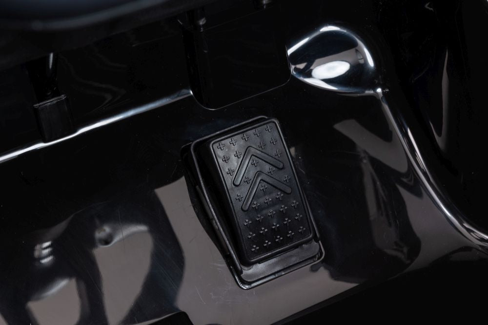 Elektrické auto Mercedes CLA 45s AMG lakované 4x4 černé