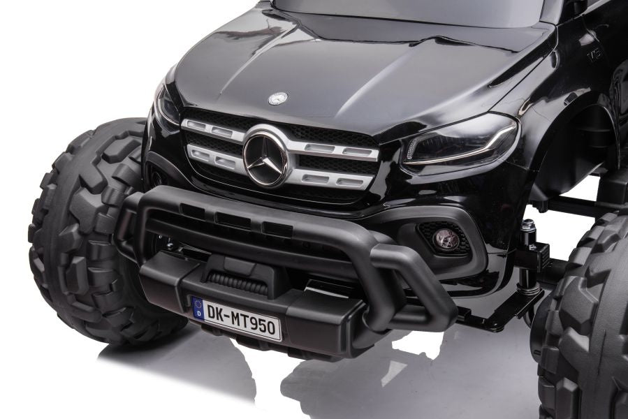 Elektrické auto Mercedes DK MT950 4x4 lakované černé