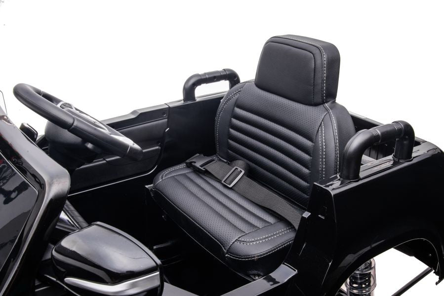 Elektrické auto Mercedes DK MT950 4x4 lakované černé