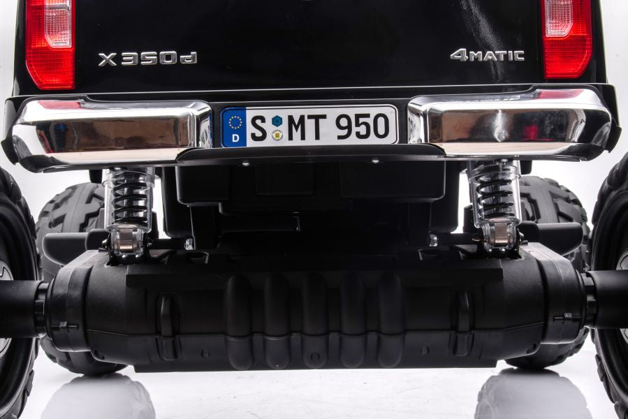 Elektrické auto Mercedes DK MT950 4x4 lakované černé