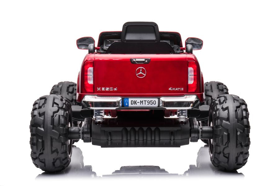 Elektrické auto Mercedes DK MT950 4x4 lakované červené