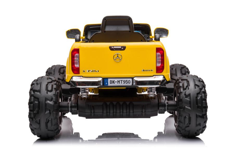 Elektrické auto Mercedes DK MT950 4x4 lakované zlatožluté