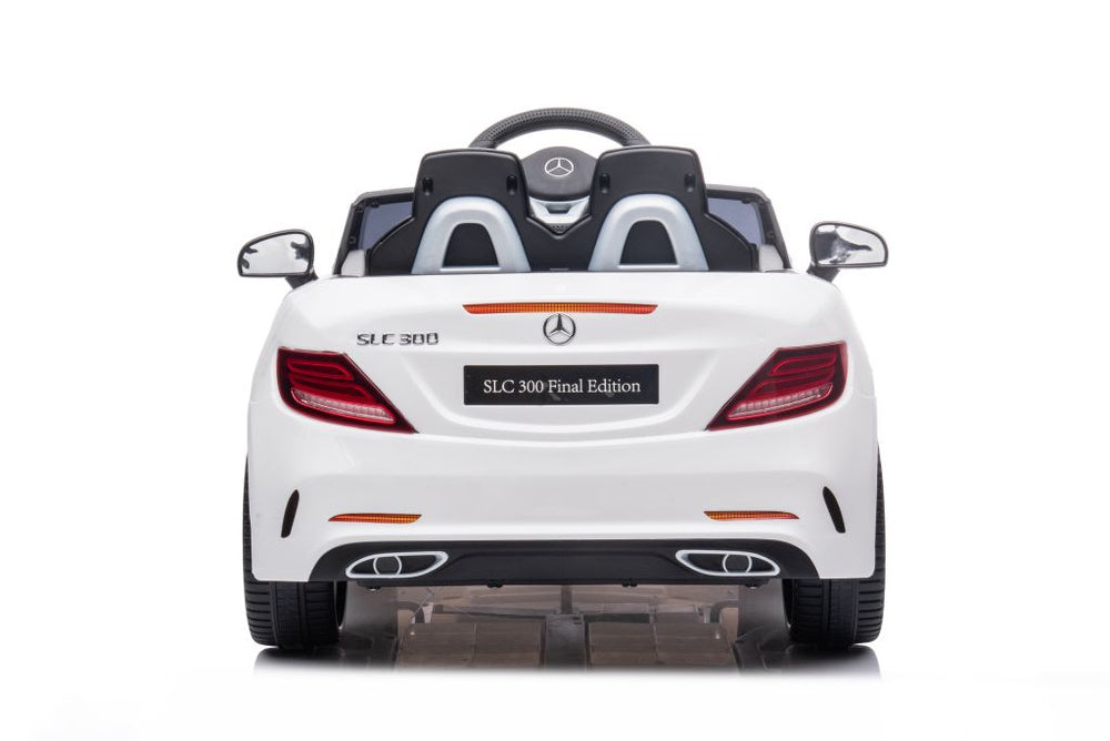 Elektrické auto Mercedes SLC 300 s akumulátorem bílé
