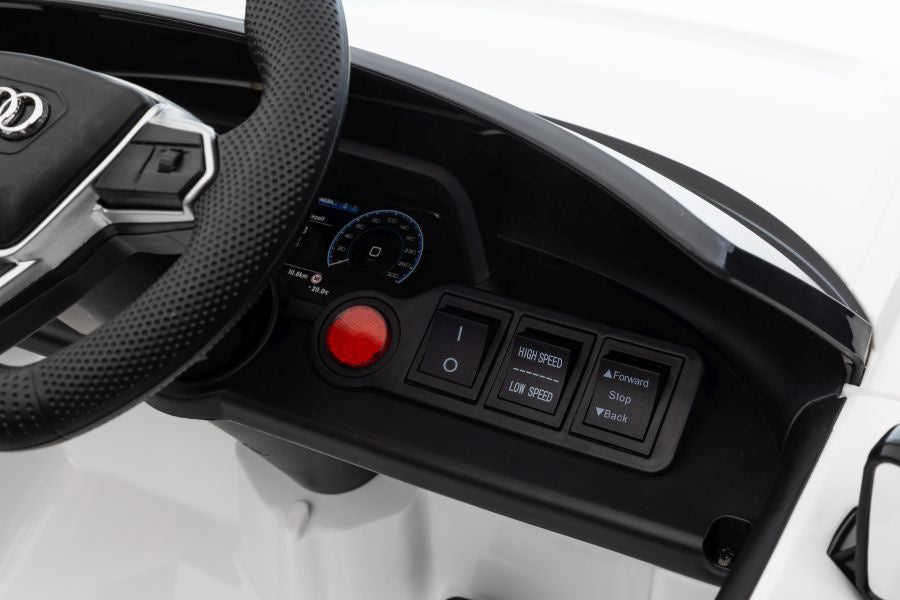 Elektrické auto na akumulátor Audi E Tron GT QLS 6888 bílé