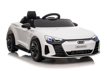 Elektrické auto na akumulátor Audi E Tron GT QLS 6888 bílé