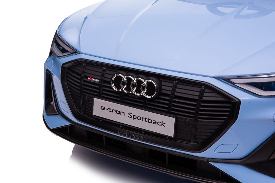 Elektrické auto na akumulátor Audi E Tron QLS 6688 modré