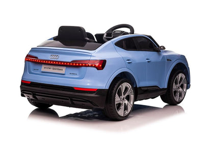 Elektrické auto na akumulátor Audi E Tron QLS 6688 modré