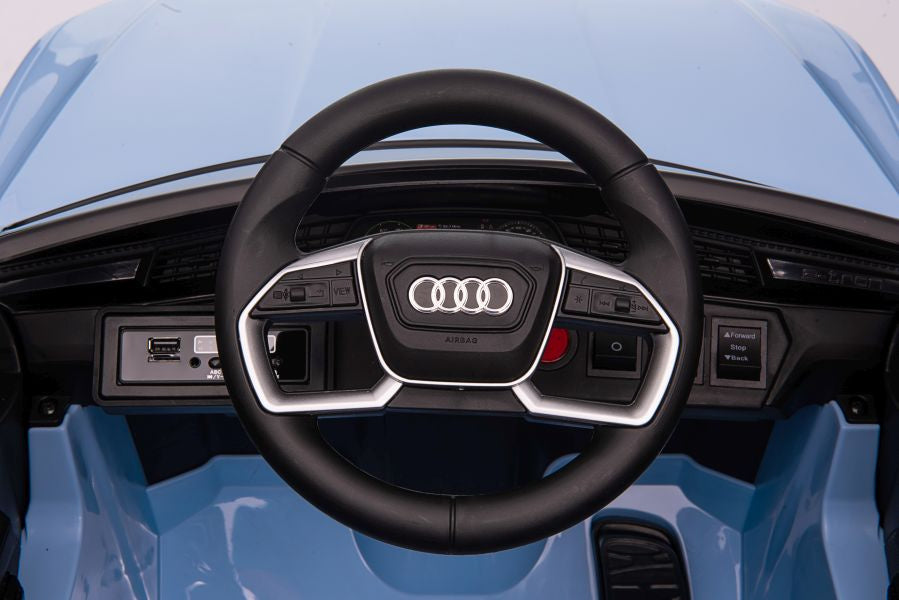 Elektrické auto na akumulátor Audi E Tron QLS 6688 modré