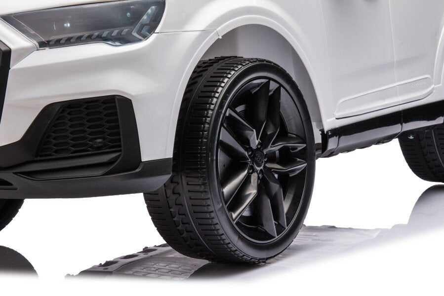 Elektrické auto na akumulátor Audi Q7 bílé