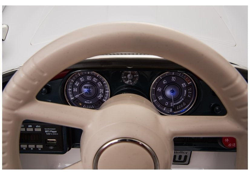 Elektrické auto na akumulátor BMW Retro bílé pro děti – BMW