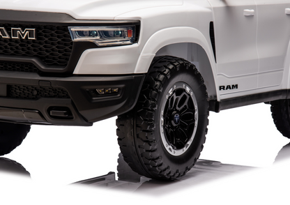 Elektrické auto na akumulátor Dodge Ram – bílé