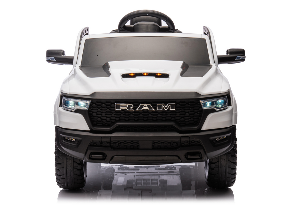 Elektrické auto na akumulátor Dodge Ram – bílé