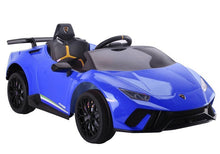 Elektrické auto na akumulator Lamborghini Huracan s pilotem modré