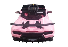 Elektrické auto na akumulator Lamborghini Huracan s pilotem růžové