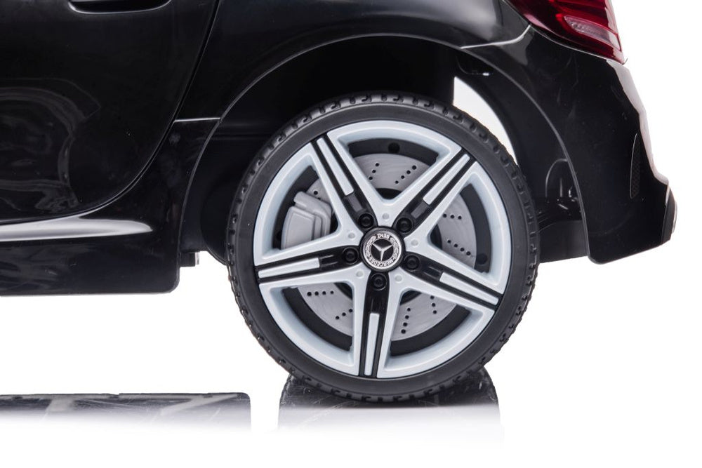 Elektrické auto na akumulátor Mercedes SLC 300 černé