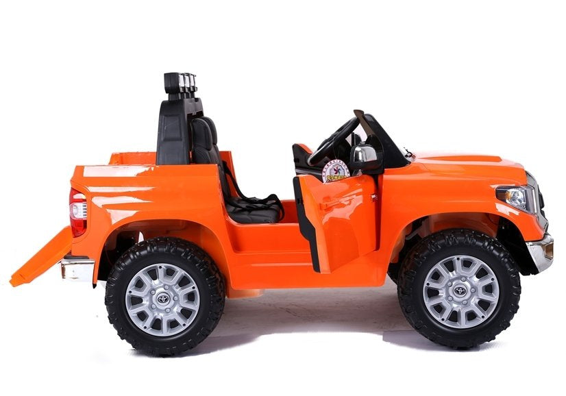 Elektrické auto na akumulátor Toyota Tundra s pilotem oranžové