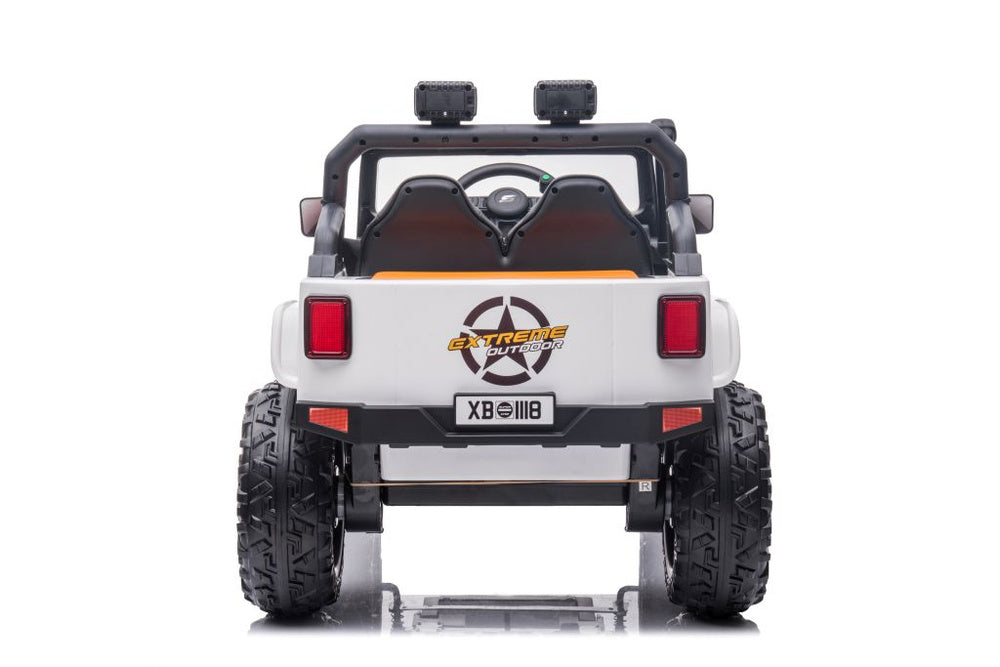 Elektrické auto na akumulátor XB 1118 bílé