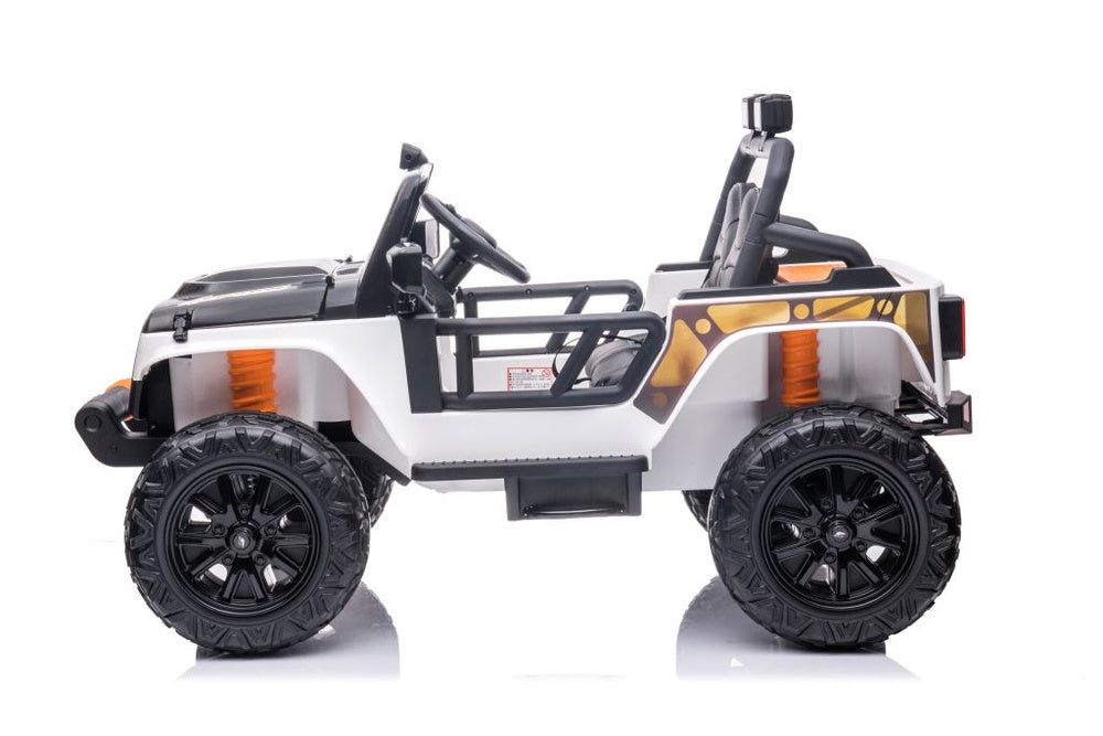 Elektrické auto na akumulátor XB 1118 bílé