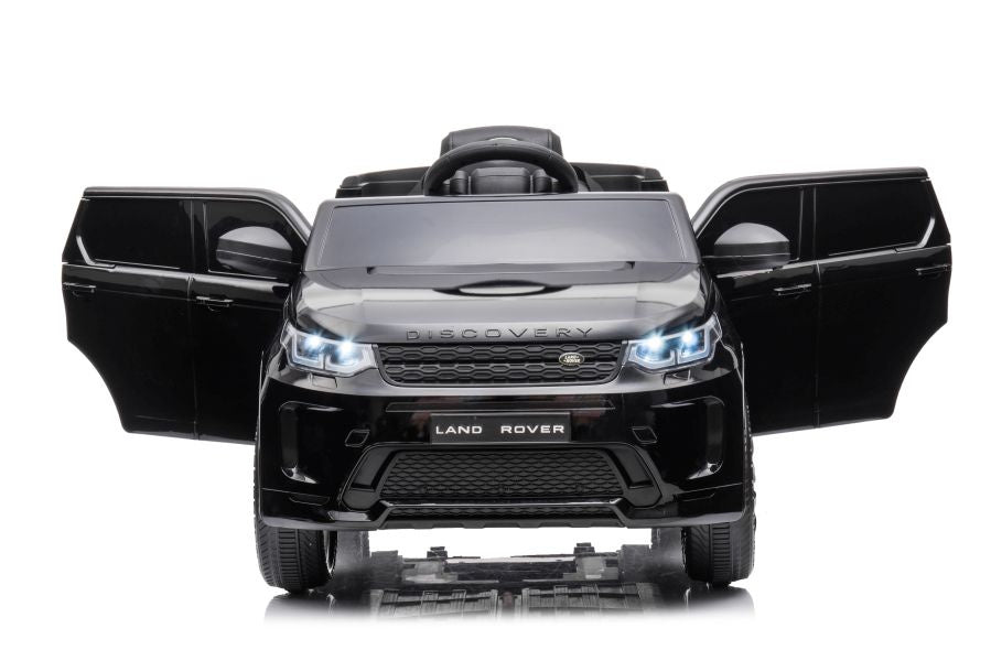 Elektrické auto Range Rover s lakovanou karoserií černé