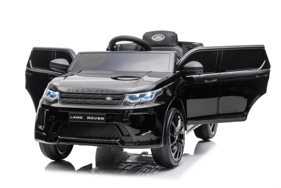 Elektrické auto Range Rover s lakovanou karoserií černé