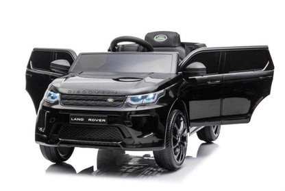 Elektrické auto Range Rover s lakovanou karoserií černé