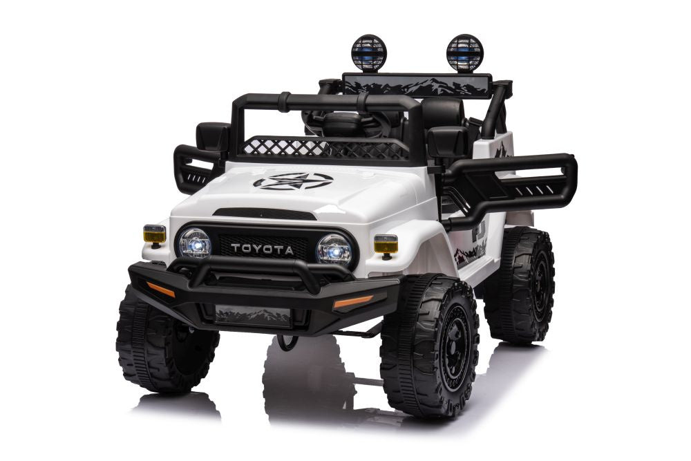 Elektrické auto Toyota FJ 4x4 – na akumulátor bílé