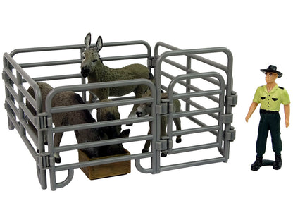 Farmářské figurky čtyři oslíci s rolníkem a ográdkou šedé