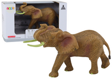Figurka slona afrického s pozvednutým chobotem Safari