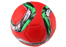 Fotbalový míč velikost 5 – průměr 24 cm červený