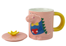 Hrnek s víčkem a lžičkou 3D dinosaurus – 400 ml růžový