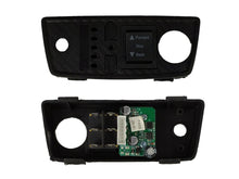 Hudební panel do elektrického auta s přepínačem