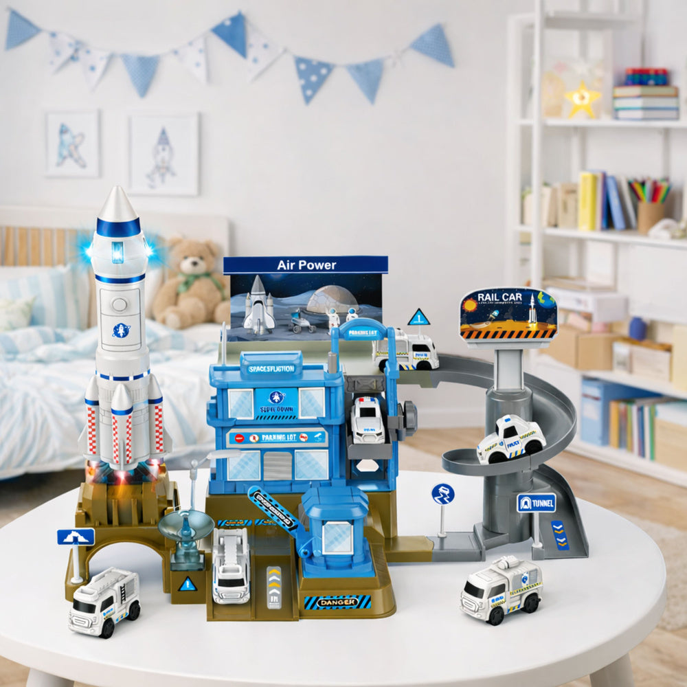 Interaktivní kosmická stanice s raketou, světly a zvuky