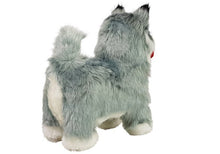 Interaktivní pes husky se pohybuje a štěká s červenou mašlí
