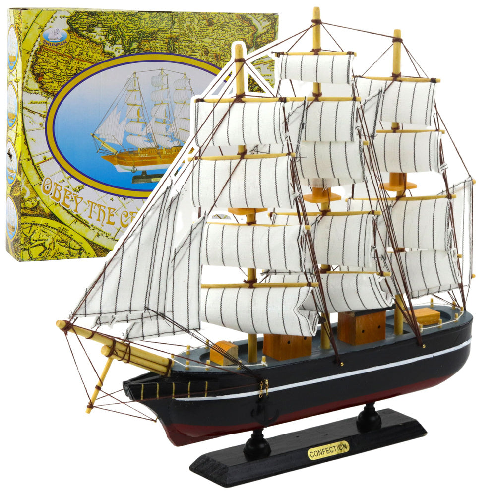 Kolekcjonerski model trojstěžníku – s plachtami 39cm | černý