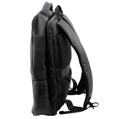 Městský batoh s USB kabelem – černý 16L 41cm na notebook