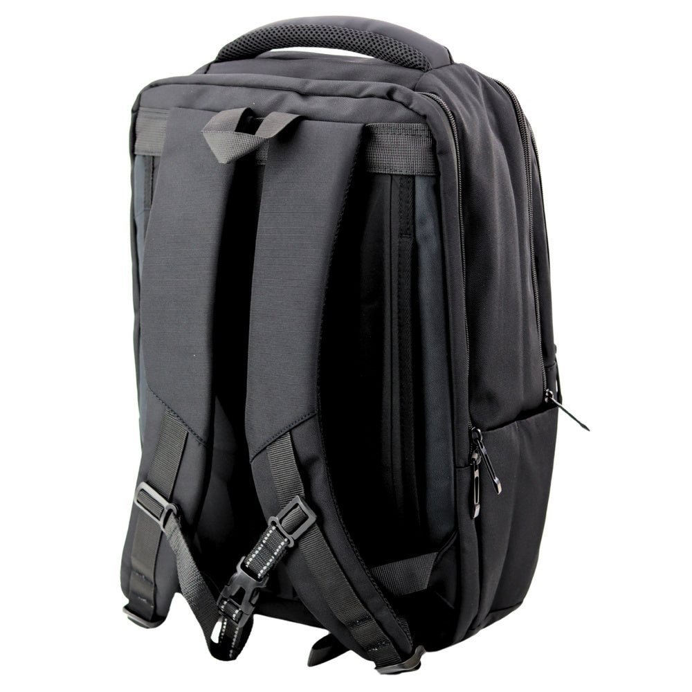Městský batoh s USB kabelem – černý 26L 45cm | hrudní pás