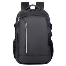 Městský batoh s USB portem a kapsou na laptop s reflexními prvky 16L černý