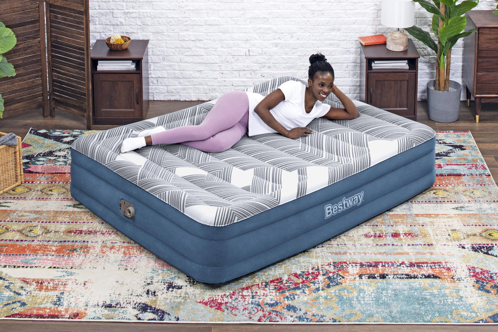 Nafukovací matrace 203x152 cm s vestavěnou pumpou – Bestway