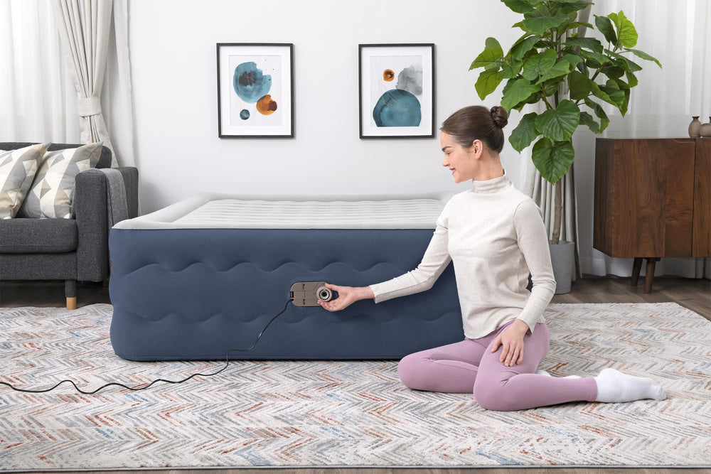Nafukovací matrace 203x152x51 cm – s pumpou | Bestway