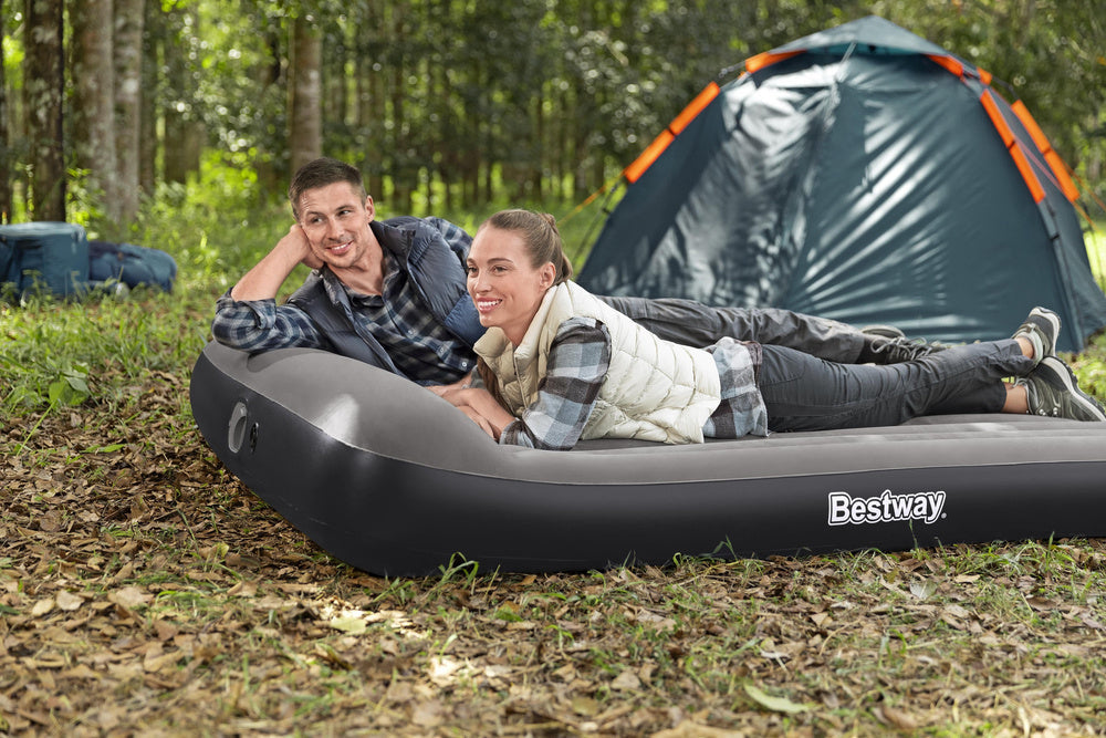 Nafukovací matrace pro dva 150x203 cm s USB pumpou – Bestway