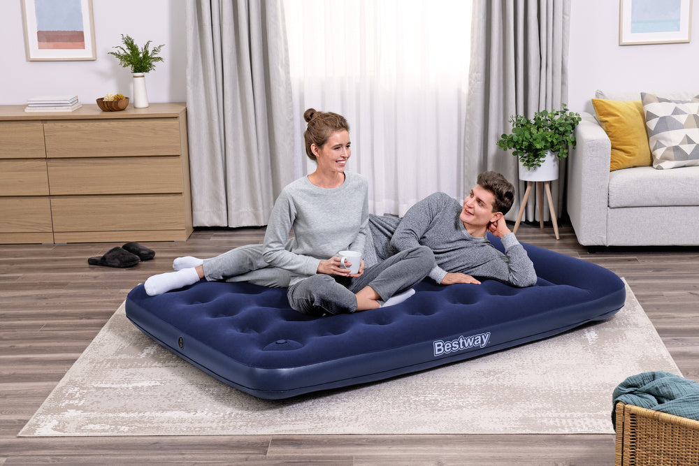 Nafukovací matrace s pumpičkou 191 x 137 x 28 cm – Bestway