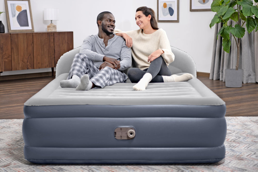 Nafukovací matrace s pumpou 152x229x84 cm | Bestway