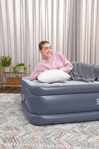 Nafukovací matrace s pumpou 191x97x51 cm – Bestway