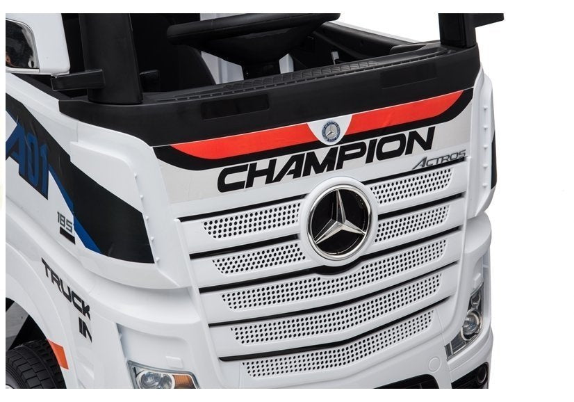 Nákladní auto na akumulátor – Mercedes Actros bílé | RC
