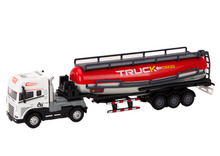 Nákladní auto s cisternou TIR 1:24 se světly a zvuky