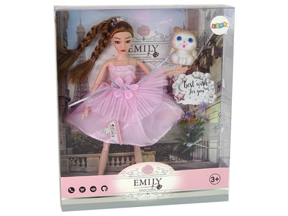 Panenka Emily s copánky a kotětem v květinové sukni – 30 cm