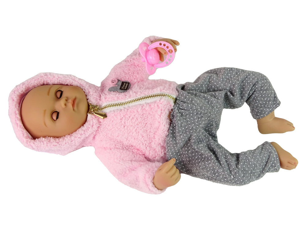 Panenka miminko s dudlíkem a plínkou 40 cm šedé puntíky