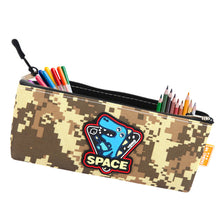 Penál s kosmickým dinosaurem pixelový vzor 20x8cm khaki